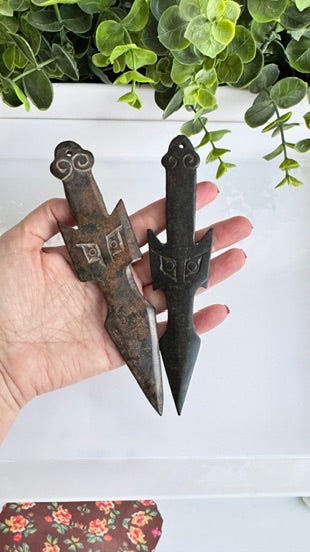 Owl Athame for Boundaries and Wisdom, Hand-Carved Jade Stone 7