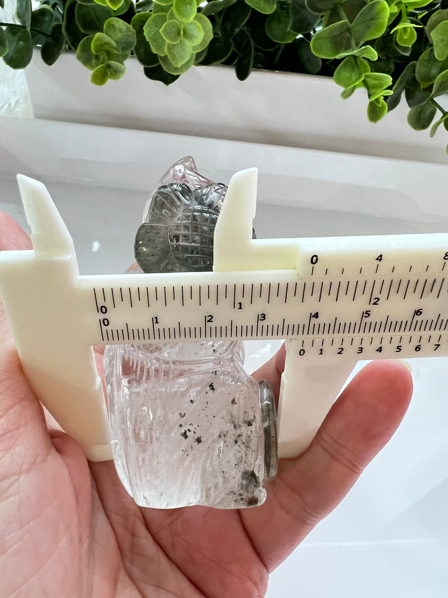 Lucky Cat XL Master Carver, w/Flower in Green Chlorite Garden Quartz, Maneki Neko, Crystal Fortune Cat