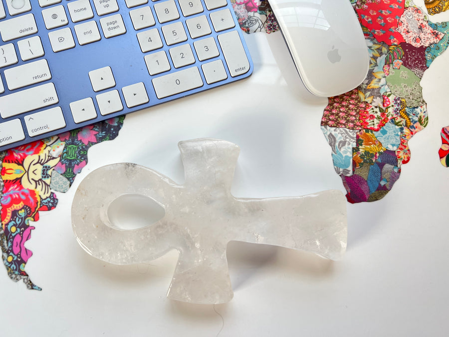 New Design XL Standing Clear Quartz Ankh Cross 7 x 4 Inch, 540 grams