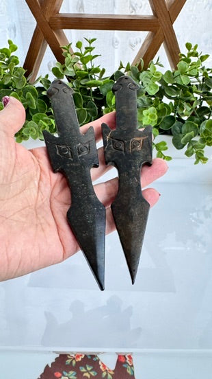 Owl Athame for Boundaries and Wisdom, Hand-Carved Jade Stone 7