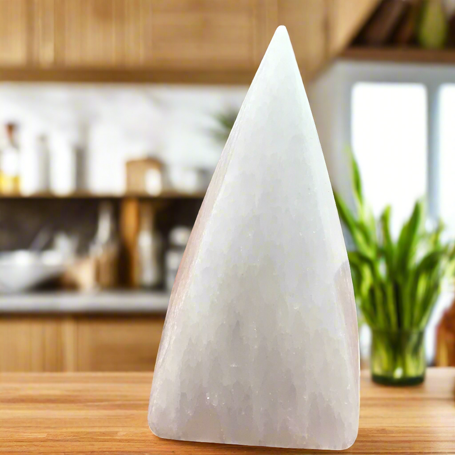 Selenite Pyramid Generator