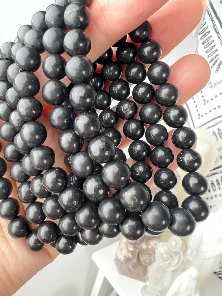 Shungite 8 mm Natural Crystal Bracelet, Stretchy, EMF Protection