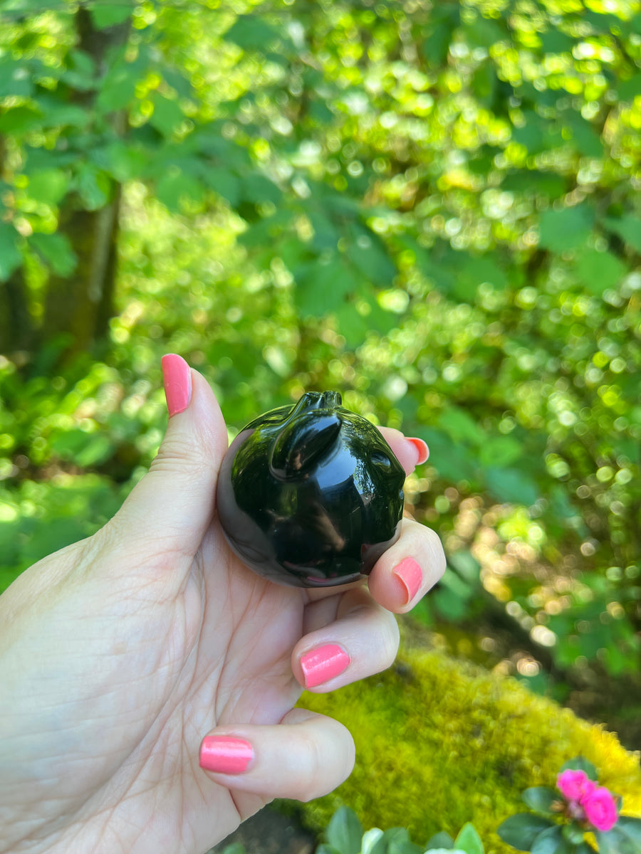 Lucky Cat Sphere Right Paw Up, Black Obsidian, 2 Inch Sphere Carving