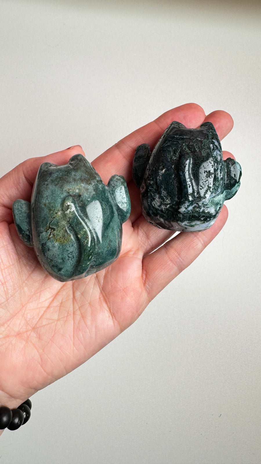 Lucky Cat TWO PAWS UP Moss Agate, Maneki Neko, Crystal Fortune Cat