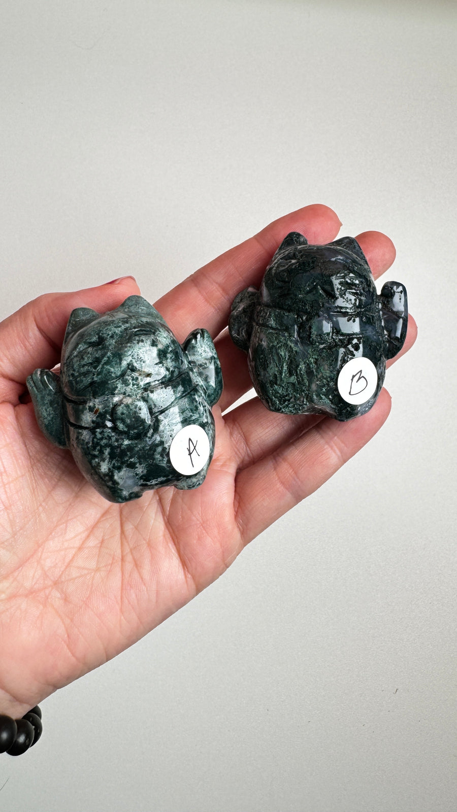 Lucky Cat TWO PAWS UP Moss Agate, Maneki Neko, Crystal Fortune Cat