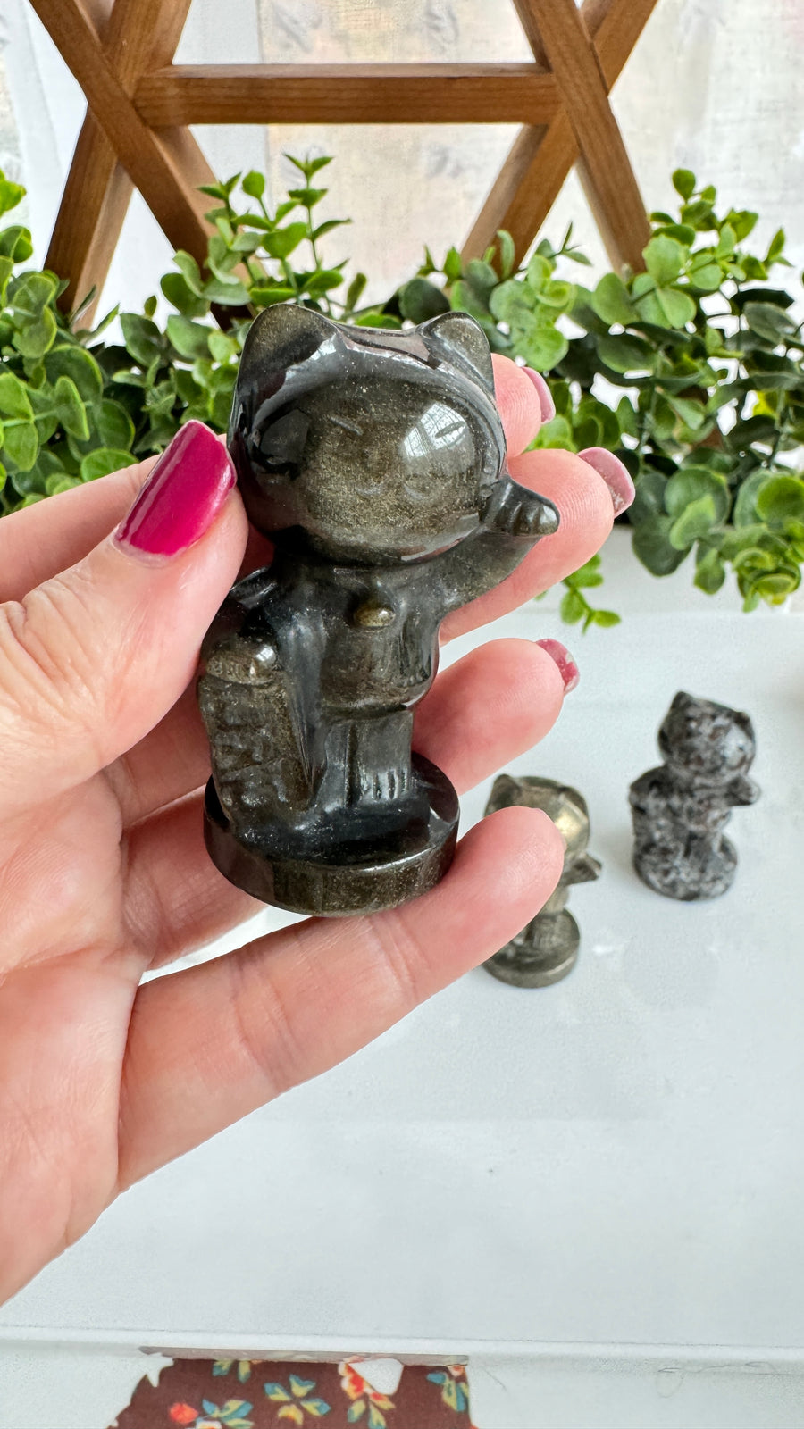 Lucky Cat LEFT PAW UP, Tall 2.5