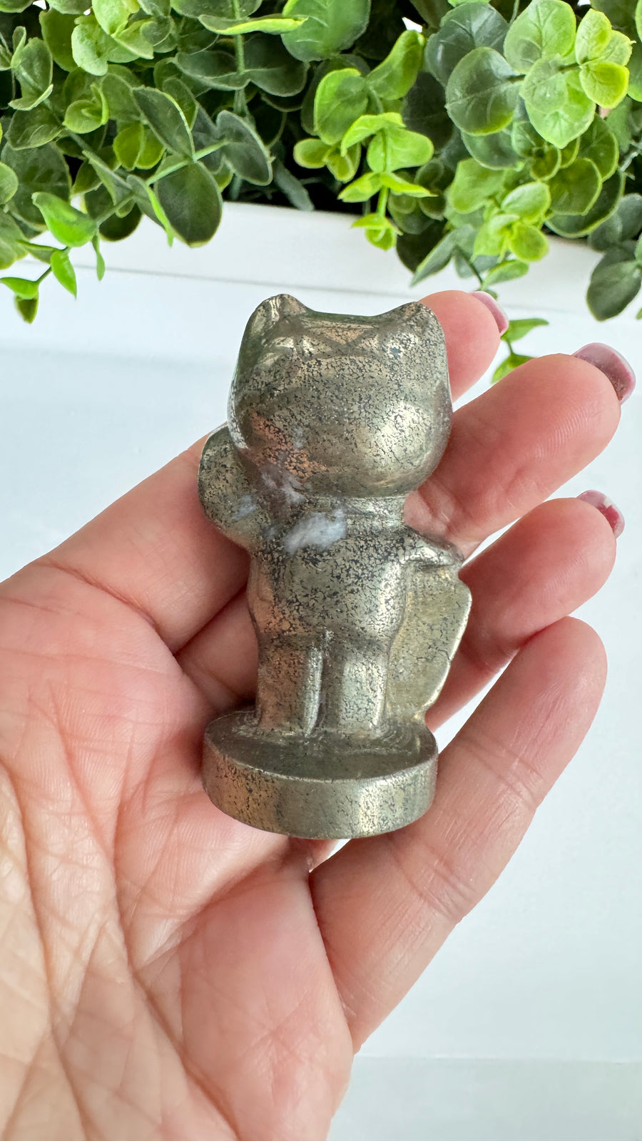 Lucky Cat LEFT PAW UP, Tall 2.5