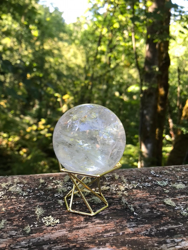 Gold Geometric Crystal Sphere Stand, Reversible for Small to Medium Spheres