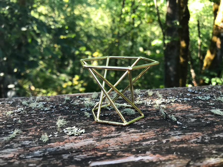Gold Geometric Crystal Sphere Stand, Reversible for Small to Medium Spheres