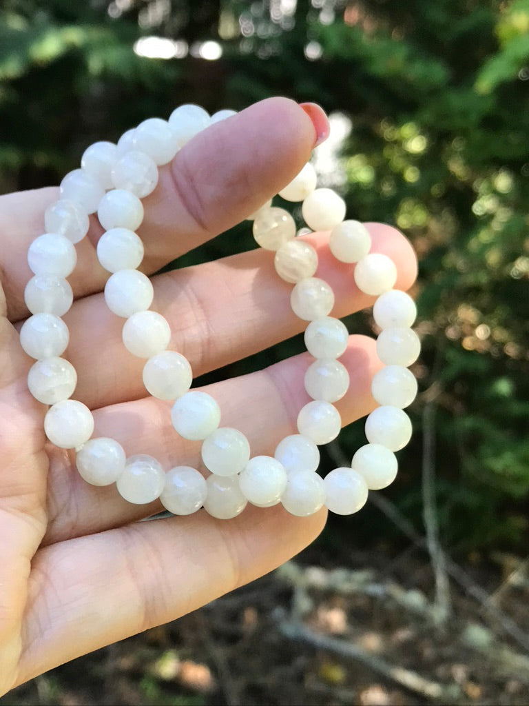 Moonstone 8 mm Natural Crystal Bracelet, Stretchy, Pure White Moonstone