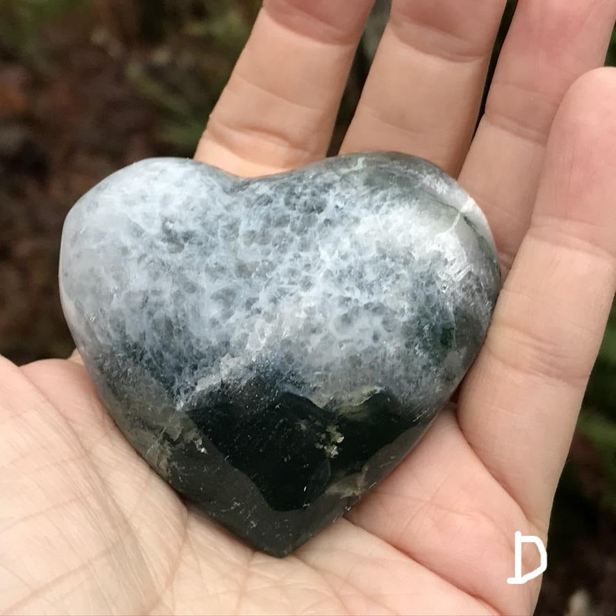 Moss Agate Puffy Heart