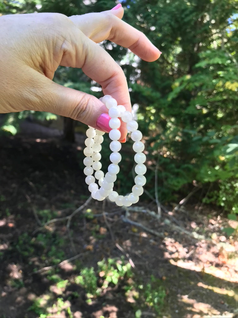 Moonstone 8 mm Natural Crystal Bracelet, Stretchy, Pure White Moonstone